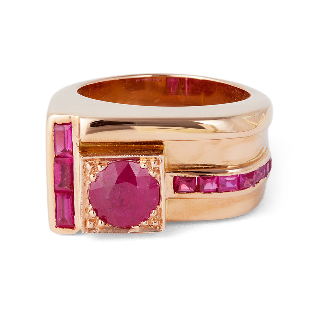Retro French 1.33 Carats Ruby 18 Karat Rose Gold Platinum Tank Ring