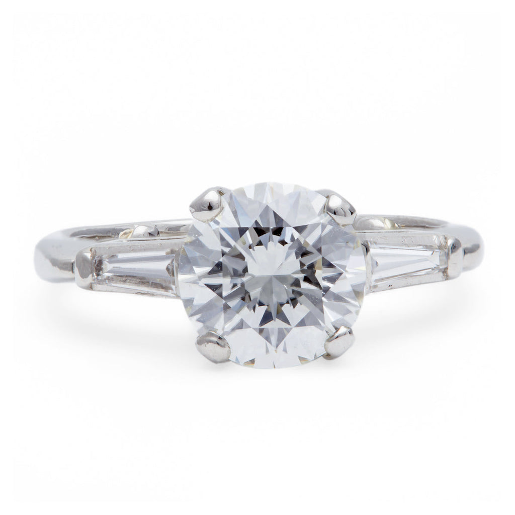 Vintage GIA 1.62 Carats Round Brilliant Cut Diamond Platinum Ring