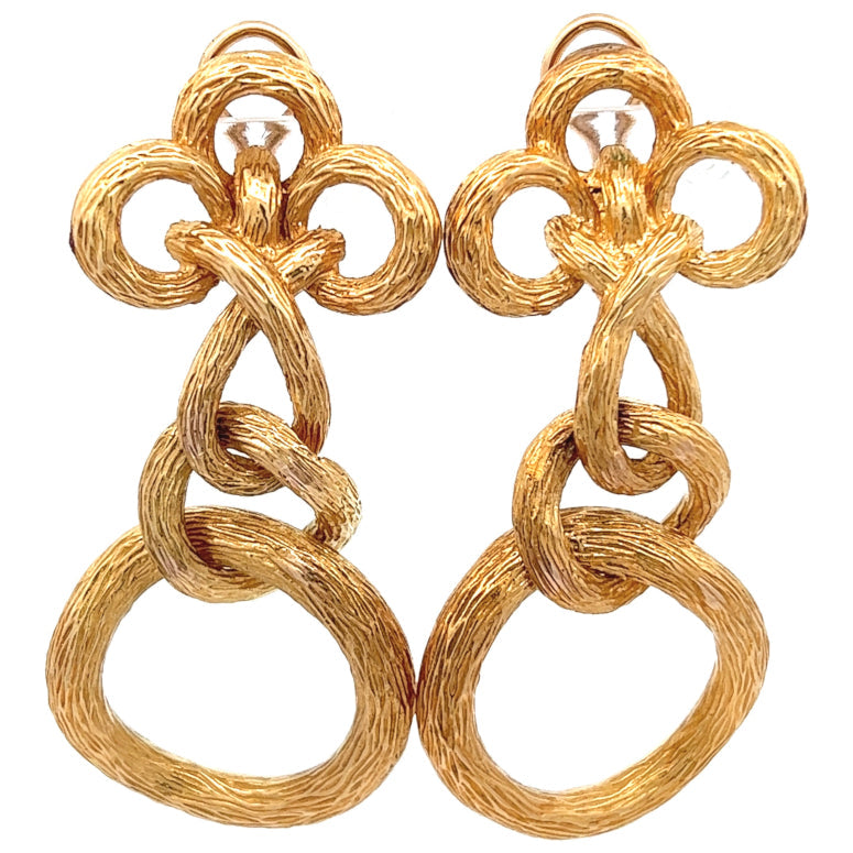 Vintage 18 Karat Yellow Gold Knot Ear Clip Earrings