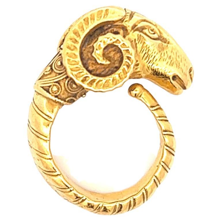 Mid Century Etruscan Style 18 Karat Yellow Gold Ram Head Ring