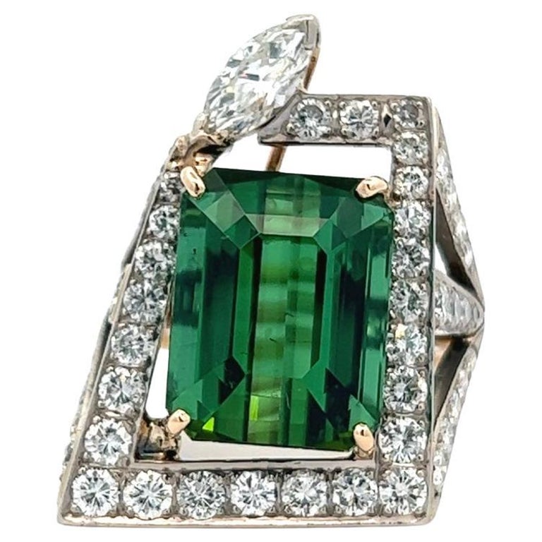 Vintage 12.86 Carats Green Tourmaline Diamond 14k Two Tone Gold Cocktail Ring