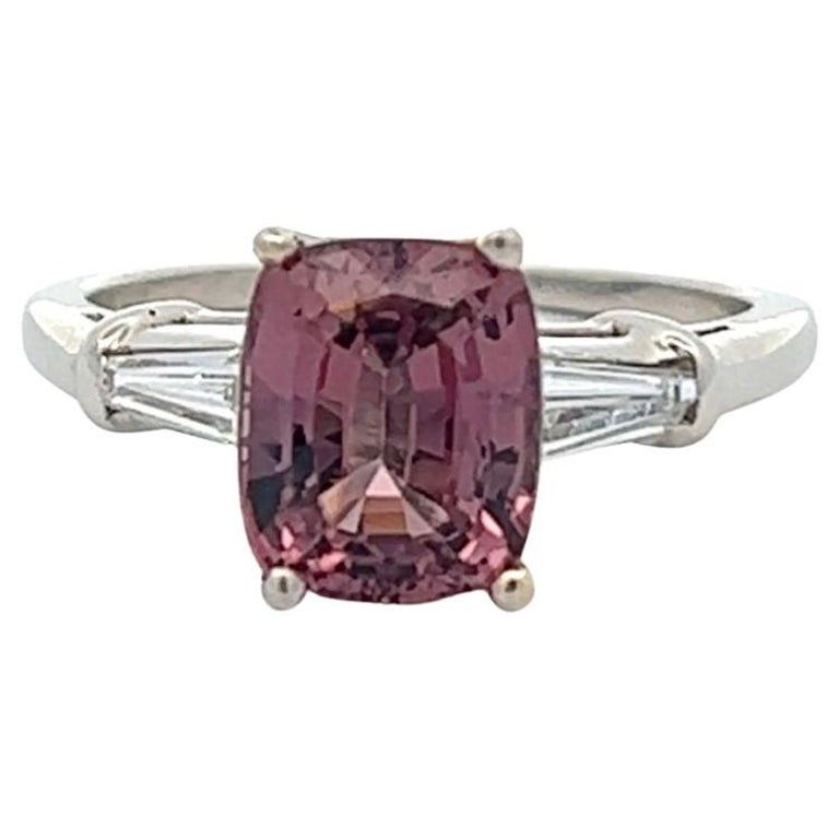 Mid Century 2.51 Carats Spinel Diamond Platinum Ring