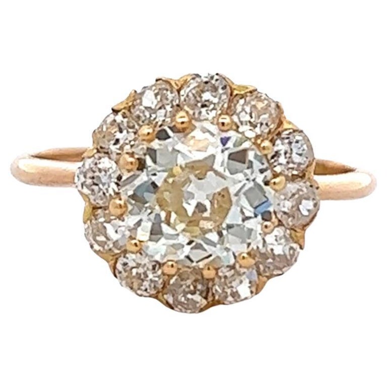 Vintage GIA 1.52 Carats Old European Cut Diamond 18k Yellow Gold Cluster Ring